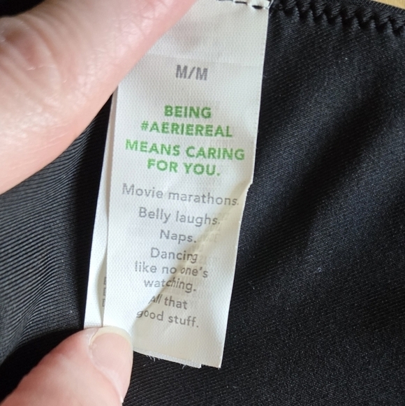 Aerie Black Deep-V Bikini Swim Top Medium NWT Simple Plain Minimalist Sporty Tie - Picture 4 of 7